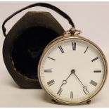 AN EARLY 20TH CENTURY TRAVELLING CLOCK IN LEATHER CASE
