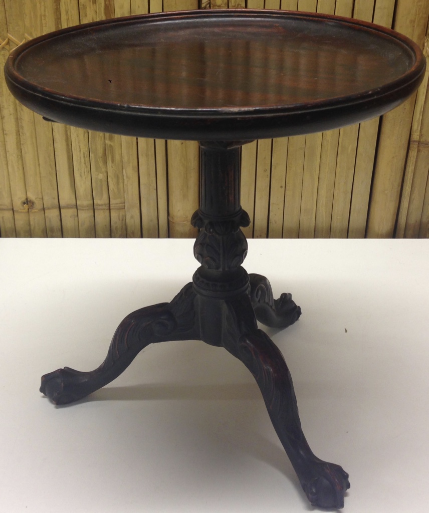 SMALL VICTORIAN STYLE WINE TABLE, - Image 2 of 2