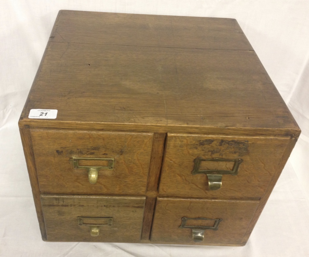 1940s OAK 4 DRAWER DESK TOP OFFICE FILING CHEST 30 X 40CM - Image 2 of 4