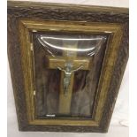 VICTORIAN FRAMED CRUCIFIX IN BOWED GLAZED FRAME 55 X 43 CM