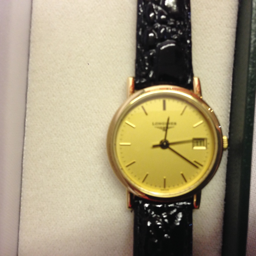 18CT GOLD LADY'S LONGINES WRIST WATCH ON A BLACK MOCK CROC. LEATHER STRAP. - Image 2 of 2