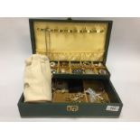 A JEWELLERY BOX AND CONTENTS,