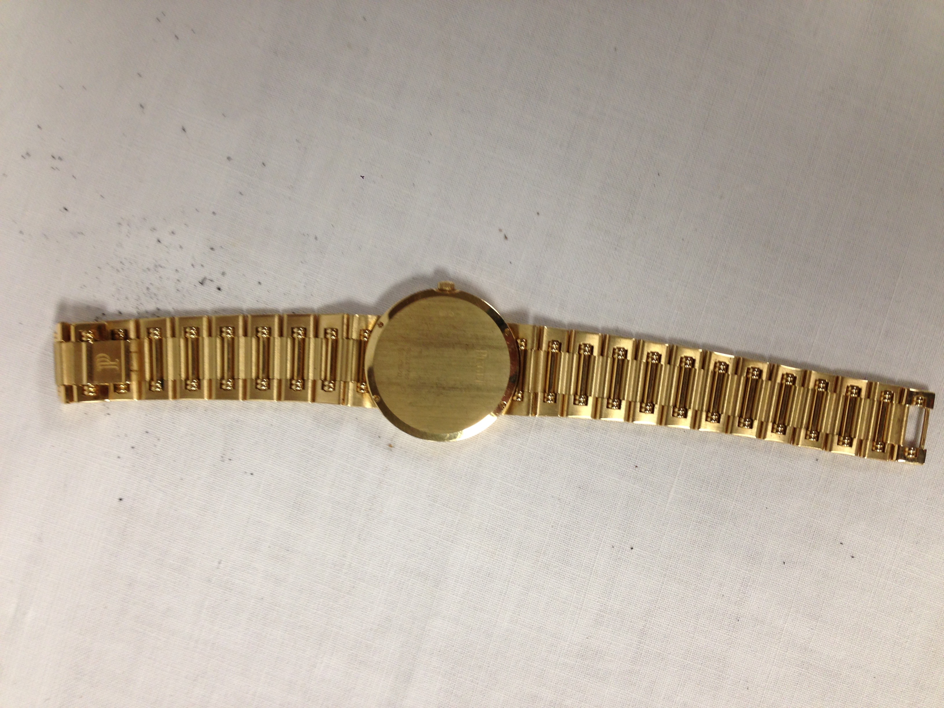 18CT GOLD DIAMOND SET "PIAGET DANCER" GENTS WRIST WATCH. - Image 2 of 5