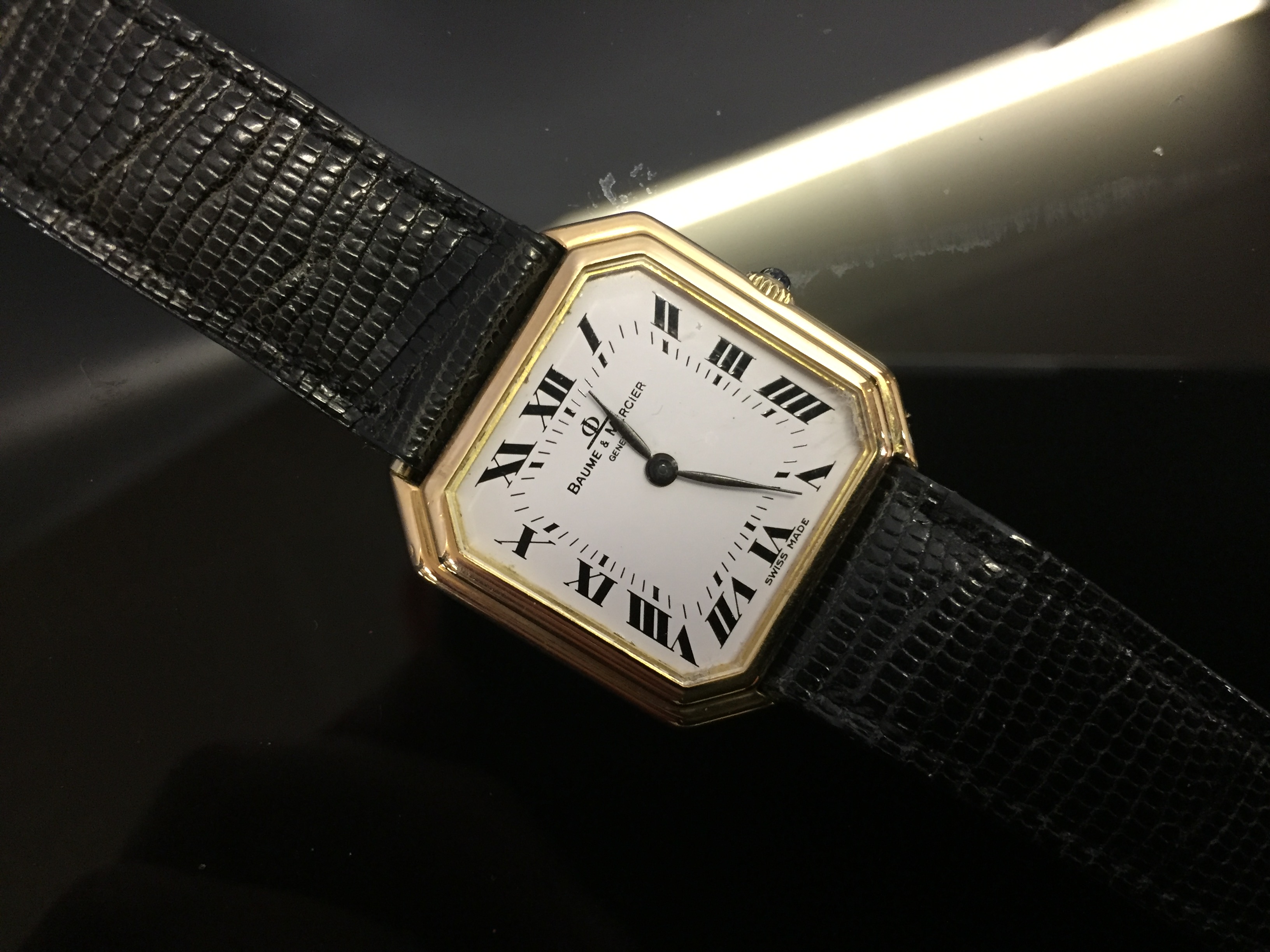 LADY'S SQUARE FACE BAUME & MERCIER GENEVE,