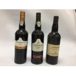 3 BOTTLES PORT TO INCLUDE GRAHAMS 1996 AND 2009 AND COCKBURNS CRUSTED PORT 1988 (75CL.