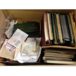 LARGE BOX WITH GENERAL COLLECTION IN TWELVE ALBUMS AND LOOSE