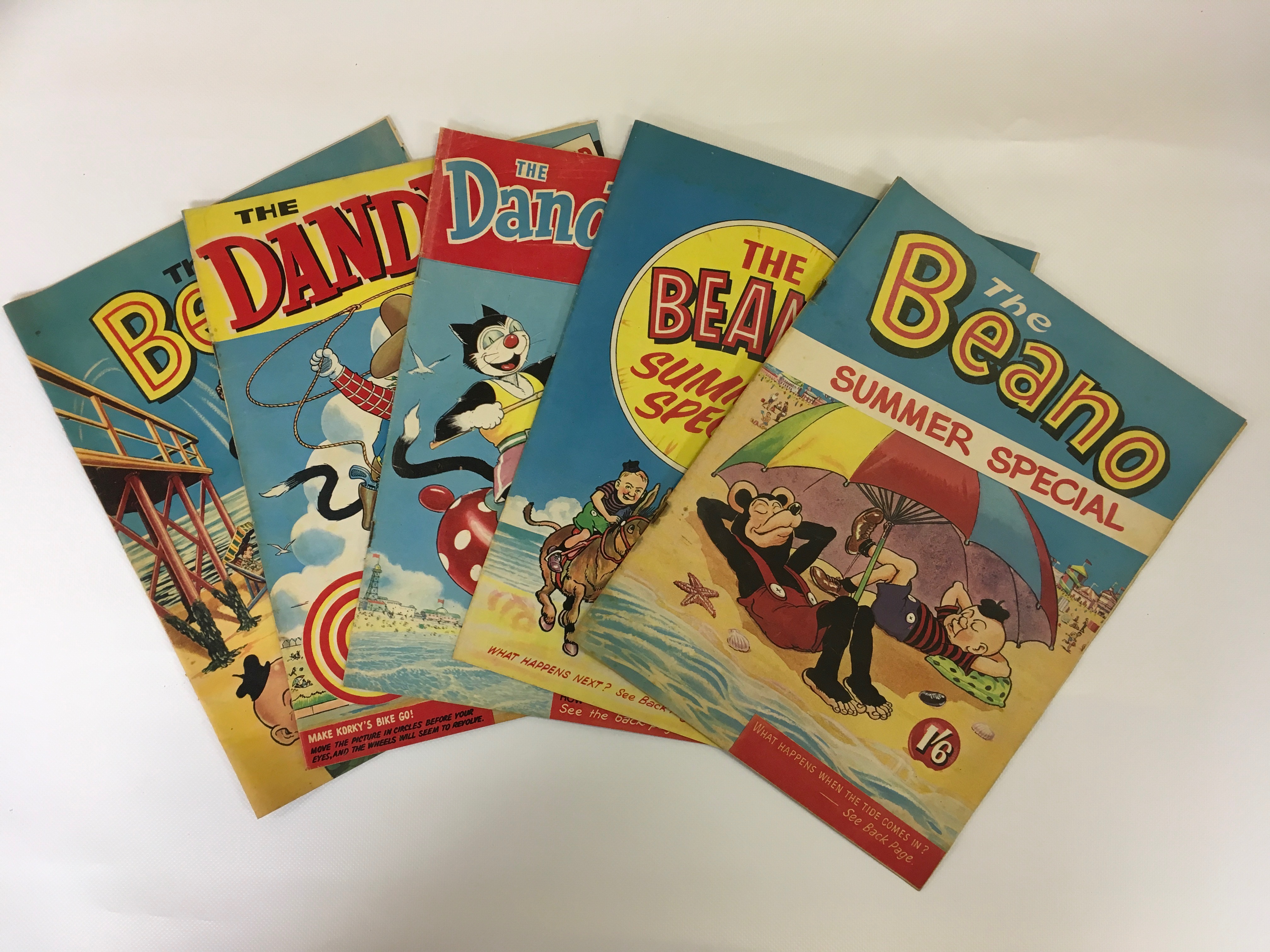 FIVE RARE AND COLLECTABLE 1960'S CHILDREN'S COMICS TO INCLUDE :- THE BEANO SUMMER SPECIAL 1964, - Image 4 of 6