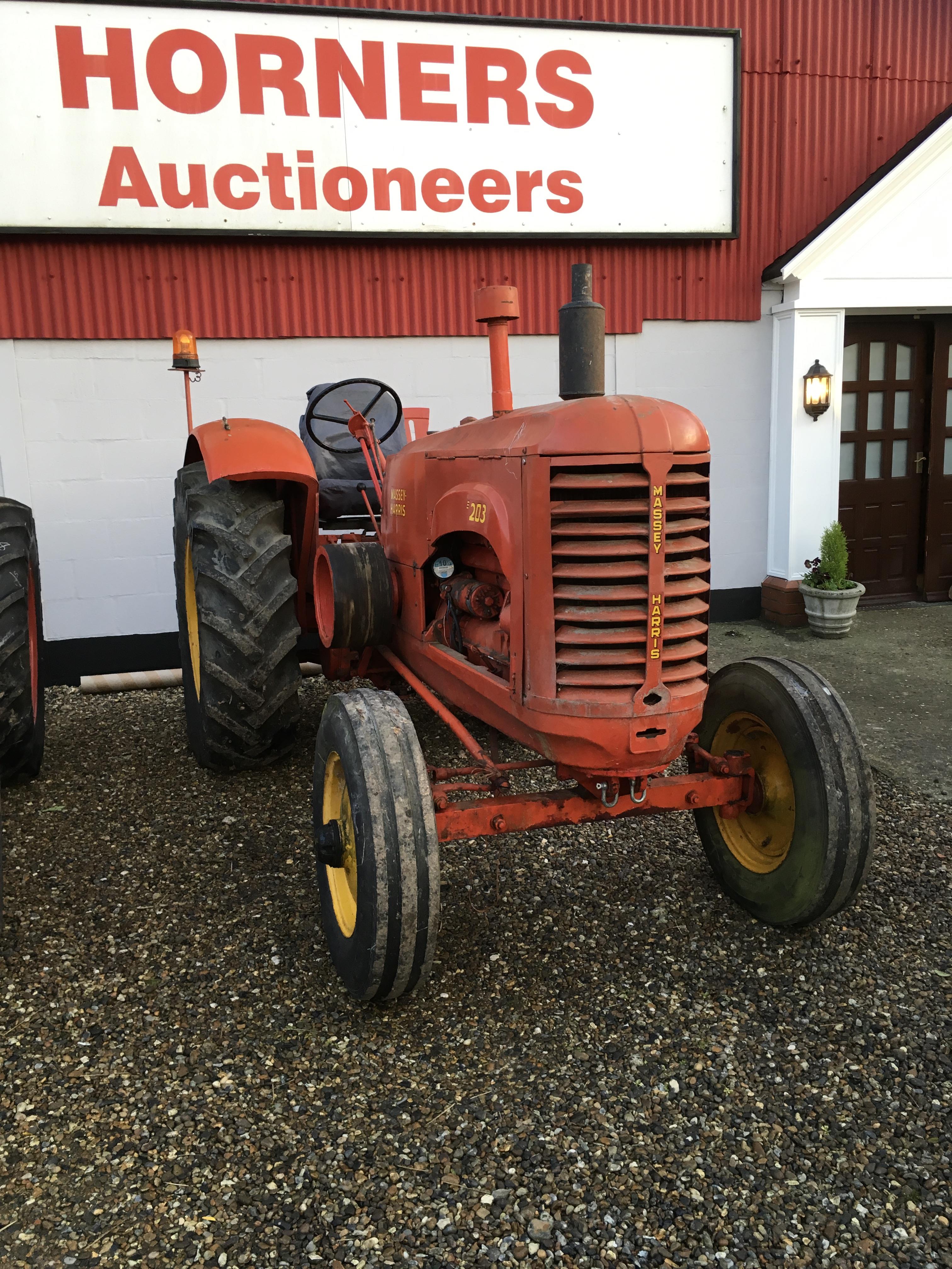 MASSEY HARRIS VINTAGE TRACTOR MANUFACTURED 1944 REG. KFF 561.