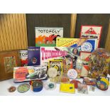 ASSORTED VINTAGE RETRO GAMES TO INCLUDE THUNDER BIRDS GAME, TOTOPOLY, SPIROGRAPH, MONOPOLY,