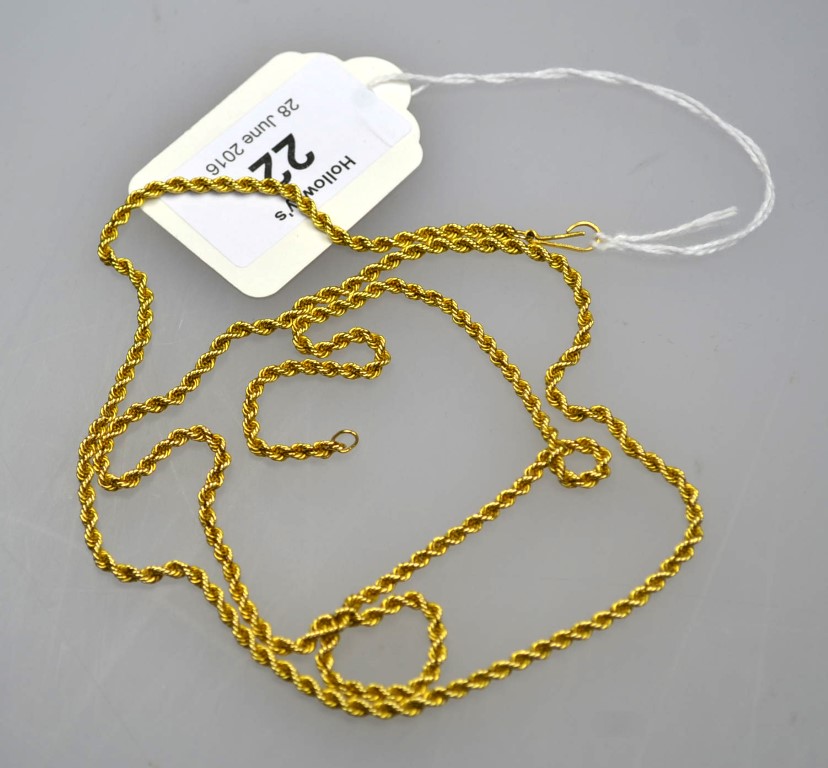 A rope twist necklace, 71cm (28in)