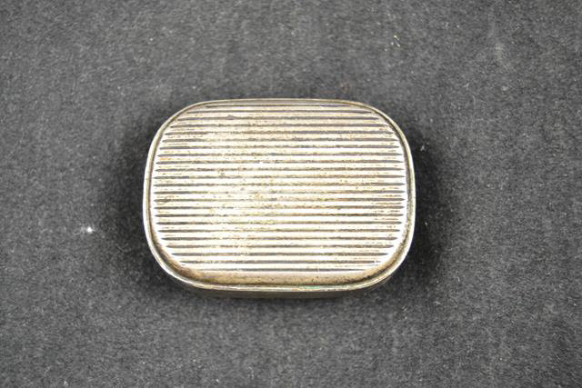 A late Victorian silver snuff box, London 1892, makers Charles and George Asprey,