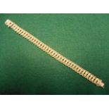 An 18ct gold multi-link curb chain bracelet - approx weight 24.1g. CONDITION REPORT good