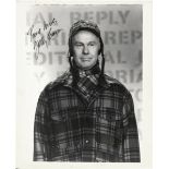 A JOHNNY CARSON AUTOGRAPHED AND INSCRIBED 8" X 10" BLACK AND WHITE PHOTOGRAPH, a publicity