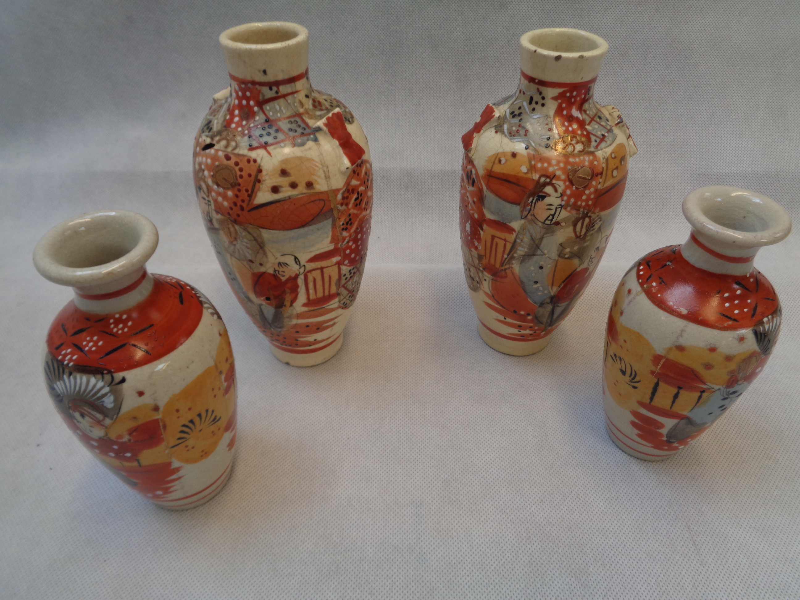 Pair of Japanese Kutani figural decorated plates with lobed edges and 2 Pairs of Satsuma Vases, - Image 2 of 2