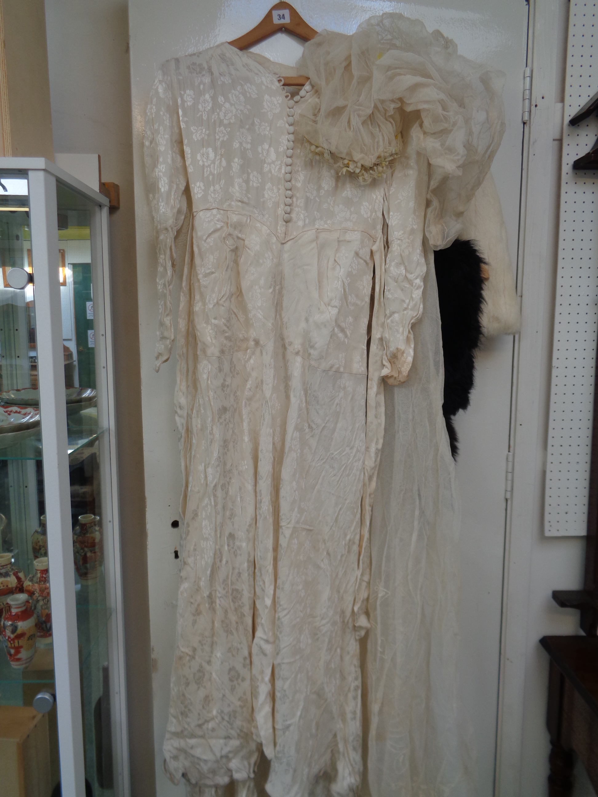 1920s Floral Silk Wedding dress with veil, and 2 Mink Fur shoulder wraps