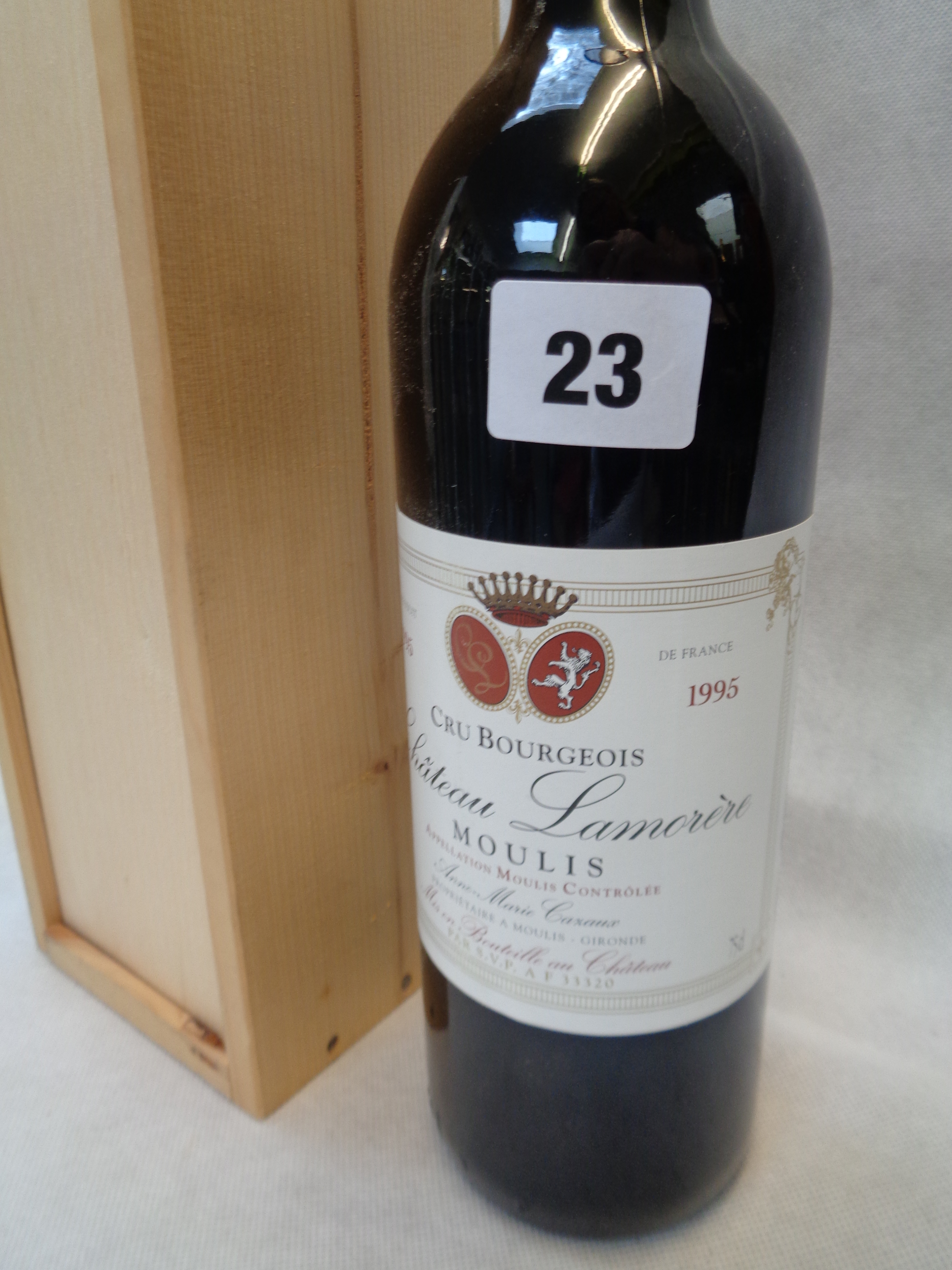 Cru Bourgeois Chateau Lamorere Moulis 1995 75cl with wooden casket