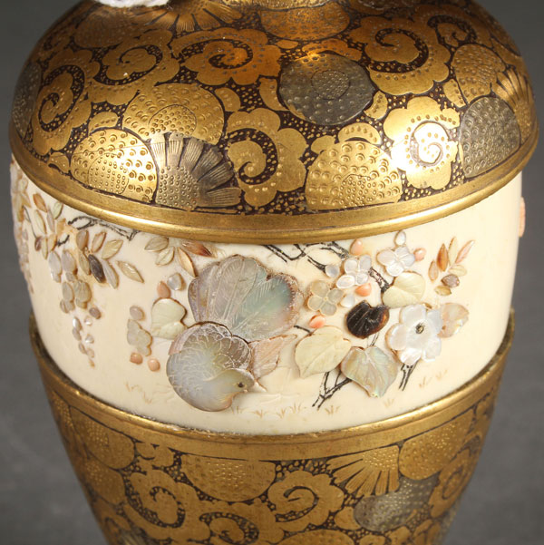 A VERY FINE JAPANESE SHIBAYAMA IVORY AND MIXED METAL CABINET VASE, MEIJI PERIOD. The circular ivory - Image 3 of 5