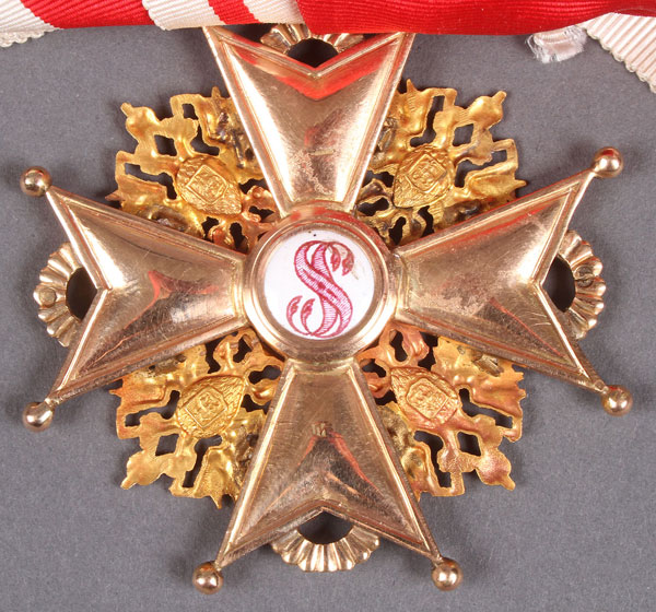 A SCARCE IMPERIAL RUSSIAN GOLD AND ENAMEL CROSS, STAR AND SASH OF THE ORDER OF ST. STANISLAS, 1st - Image 9 of 9