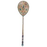 A RUSSIAN SILVER GILT AND SHADED ENAMEL SERVING SPOON, MOSCOW, 1899-1908. The large almond shaped