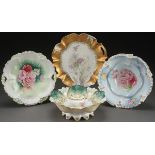 FOUR FINE R.S. PRUSSIA BOWLS AND CAKE PLATES, CIRCA 1900. Comprising a mold 152 handled low bowl, a