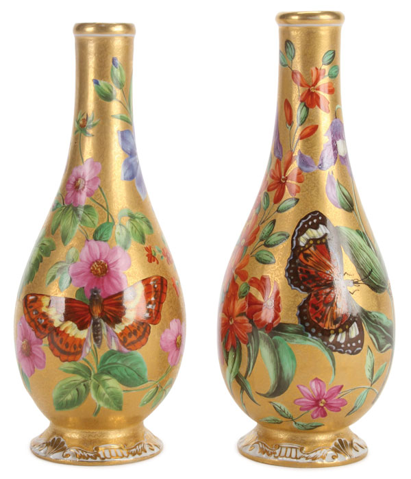 TWO FINE RUSSIAN IMPERIAL PORCELAIN VASES, PERIOD OF NICHOLAS I (1825-1855). Each resting on a