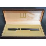 A Dunhill Fountain Pen with 18ct.