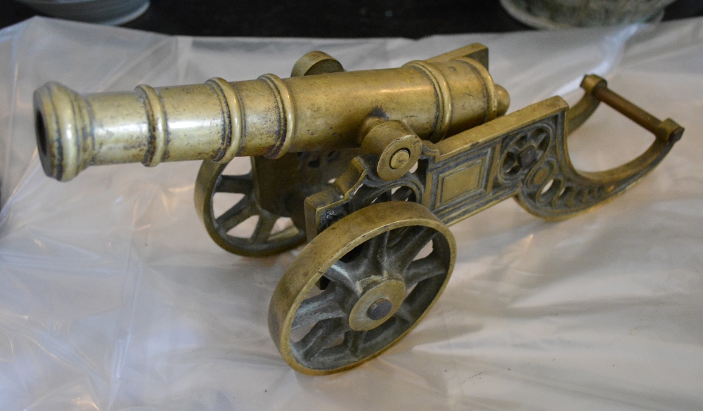 A Heavy Brass Model Cannon