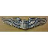 U.S. Air Force Pilots Wings (White Metal) with pin back.