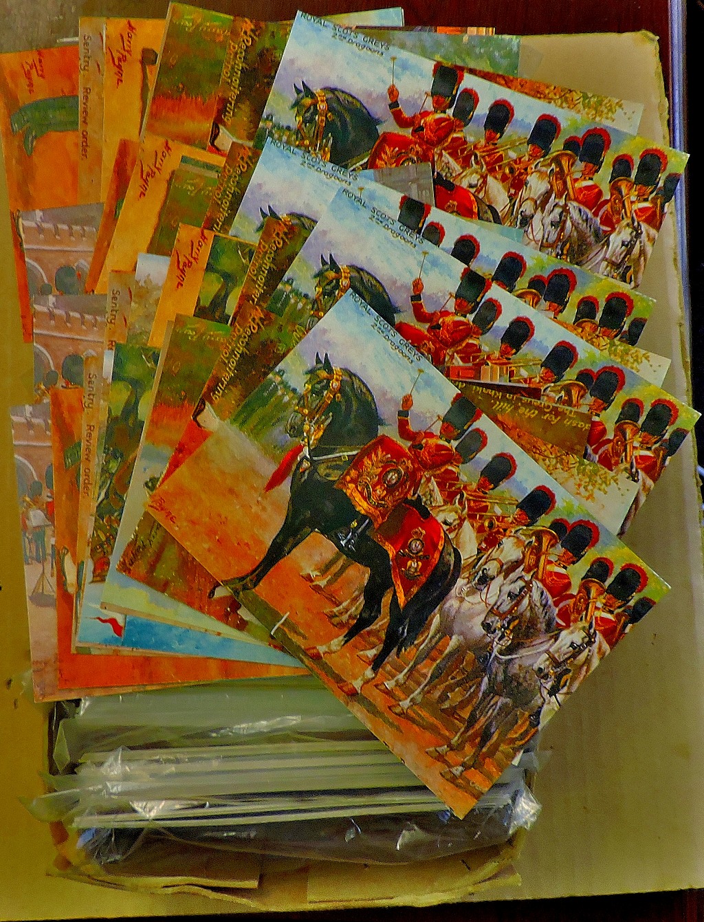 Military Harry Payne  Modern postcards - Fine lot, One Thousand postcards (approx.).