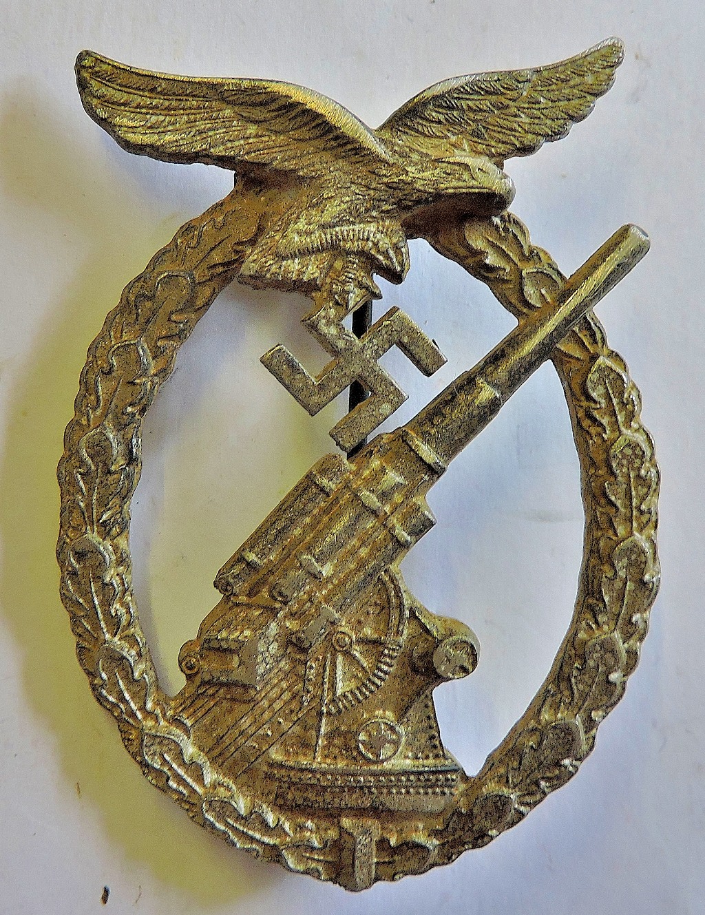 German Pattern Luftwaffe Anti-Aircraft War Badge, Suspected copy. (Sold as is)