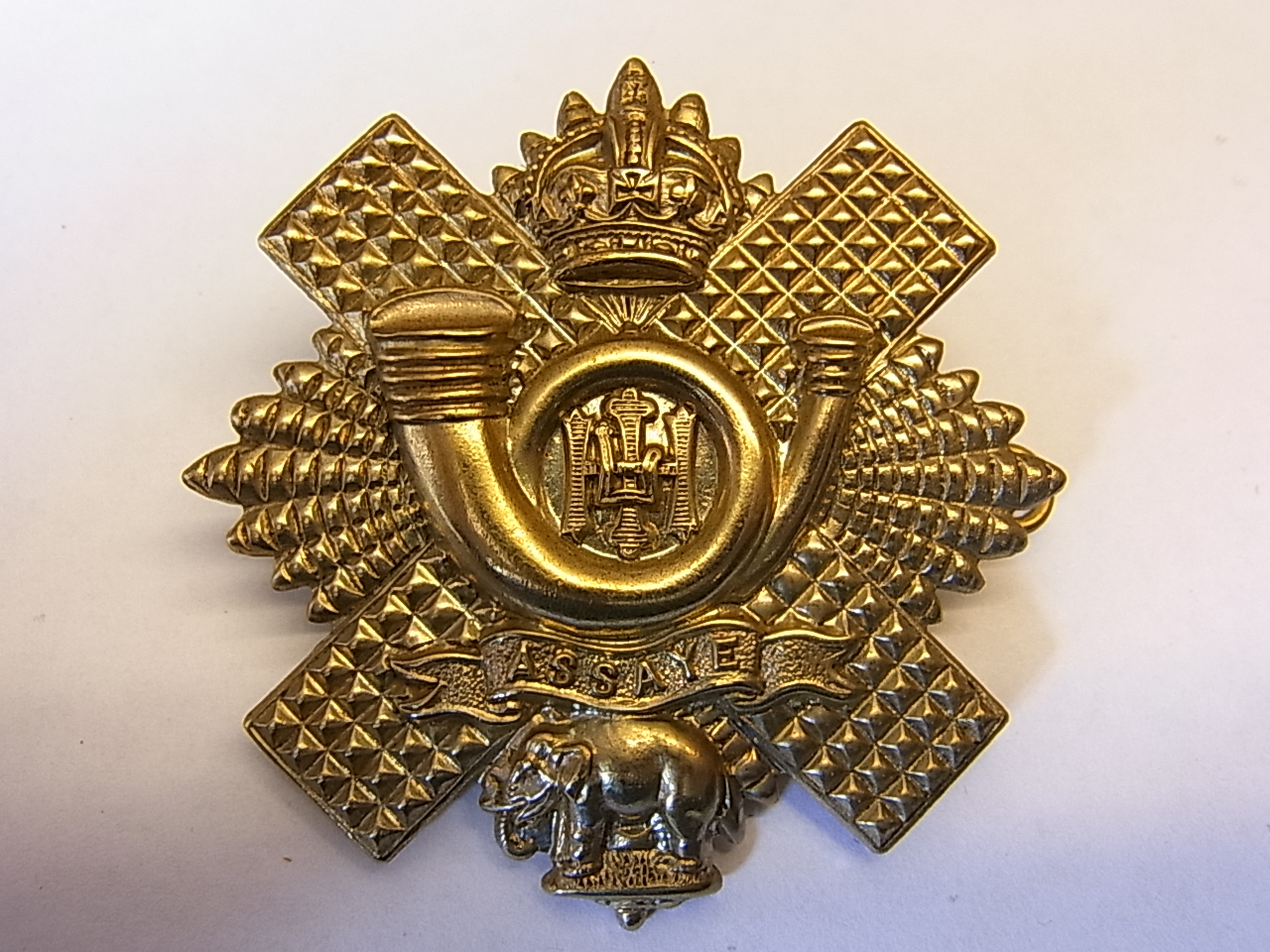 The Highland Light Infantry cap badge, KC (White-Metal, Lugs) K&K 275