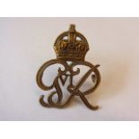 The Norfolk Yeomanry (The King's Own Royal Regiment) WWII Cap badge GEOVI, KC (Gilding-metal,