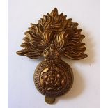 1st to 4th City of London Regiments (Royal Fusiliers) WWI Cap Badge, KC (Brass, slider) K&K: 1818