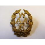 Women's Army Auxiliary Corps WWI Officers Cap badge (Gilt, lugs) K&K: 1066