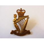 Royal Irish Rangers cap badge, QC (Bi-metal, lugs)