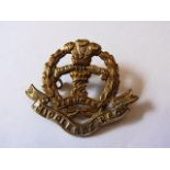 The Middlesex Regiment (Duke of Cambridge's Own) WWI/II Cap badge (Bi-metal, lugs) K&K: 672