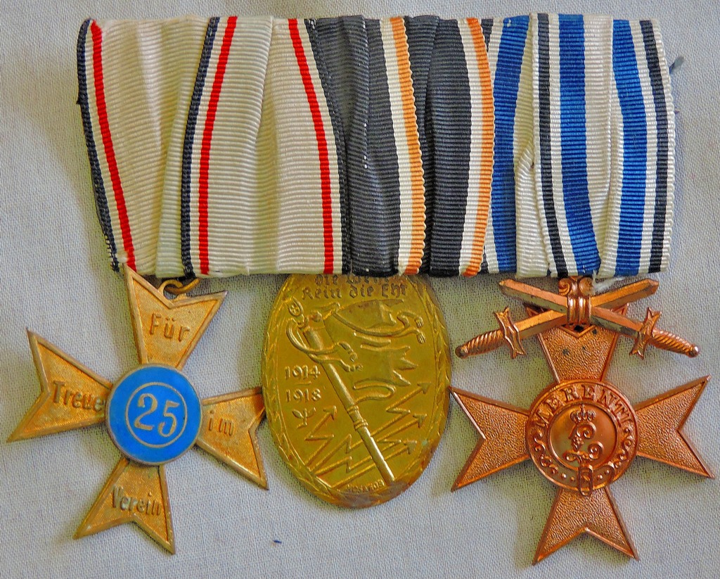 Imperial German WWI mounted group of three, Bavarian Medal of Merit 3rd class with crossed swords,