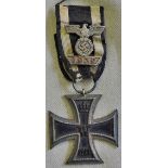 Imperial German WWI Iron Cross second class, makers mark on suspension ring 'FR' Friedländer of