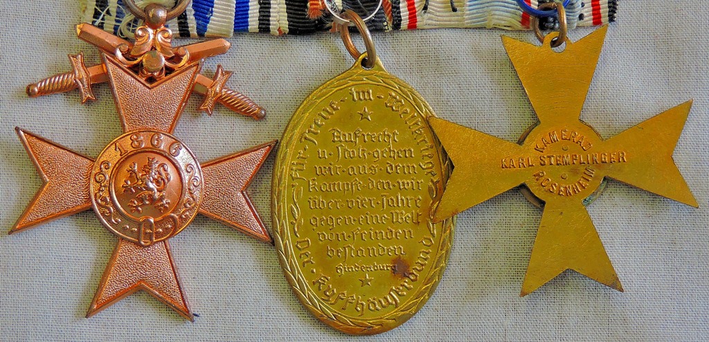 Imperial German WWI mounted group of three, Bavarian Medal of Merit 3rd class with crossed swords, - Image 4 of 4