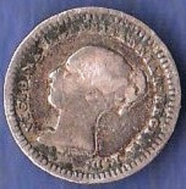 1843 Victoria Three Halfpence, AVF, Small edge rev. Knock, S3915