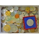 Charity Kiloware Mix-in a cigar box, odd banknotes etc(100's)
