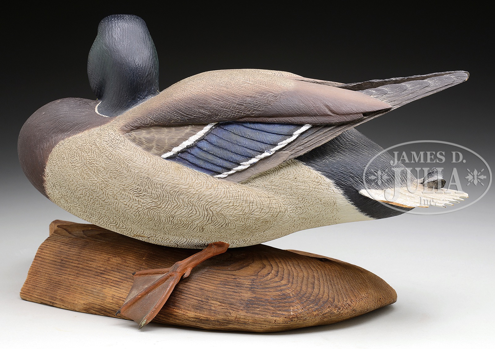 FINE LIFELIKE CARVED MALLARD ON LOG STAND. Second half 20th Century, New England. This nicely - Image 2 of 2