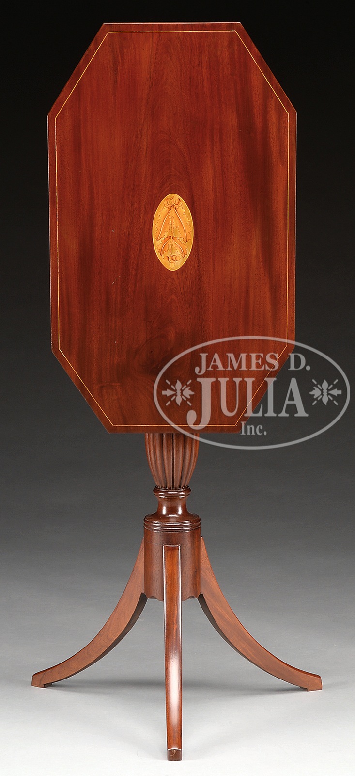 FINE FEDERAL INLAID MAHOGANY CANDLESTAND. 1790-1810, New York. Rectangular top with canted corners - Image 2 of 2