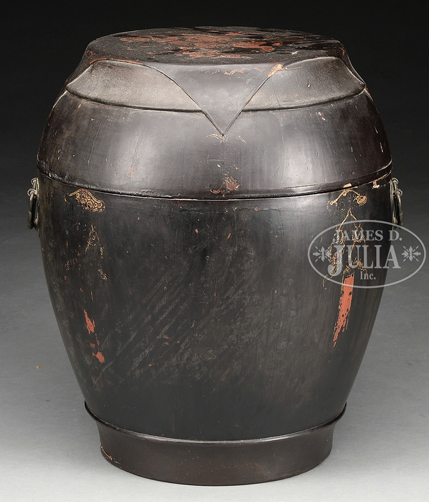 LACQUER DRUM FORM "FOO LION" CONTAINER AND HUALI PORTABLE JEWELRY BOX.