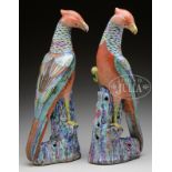 IMPORTANT PAIR OF FINE POLYCHROME DECORATED PHOENIXES.