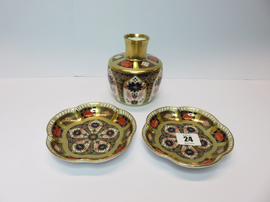 ROYAL CROWN DERBY, pair of "Japan" patterned pentagonal lobed small dishes and similar posy vase