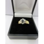 DIAMOND & SAPPHIRE RING, 9ct gold diamond & sapphire cluster ring,
