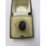 SIGNET RING, gents 9ct gold signet ring,