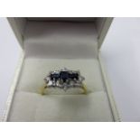 DIAMOND & SAPPHIRE RING, 18ct gold diamond and sapphire ring,