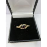 GARNET RING, 9ct gold garnet ring,